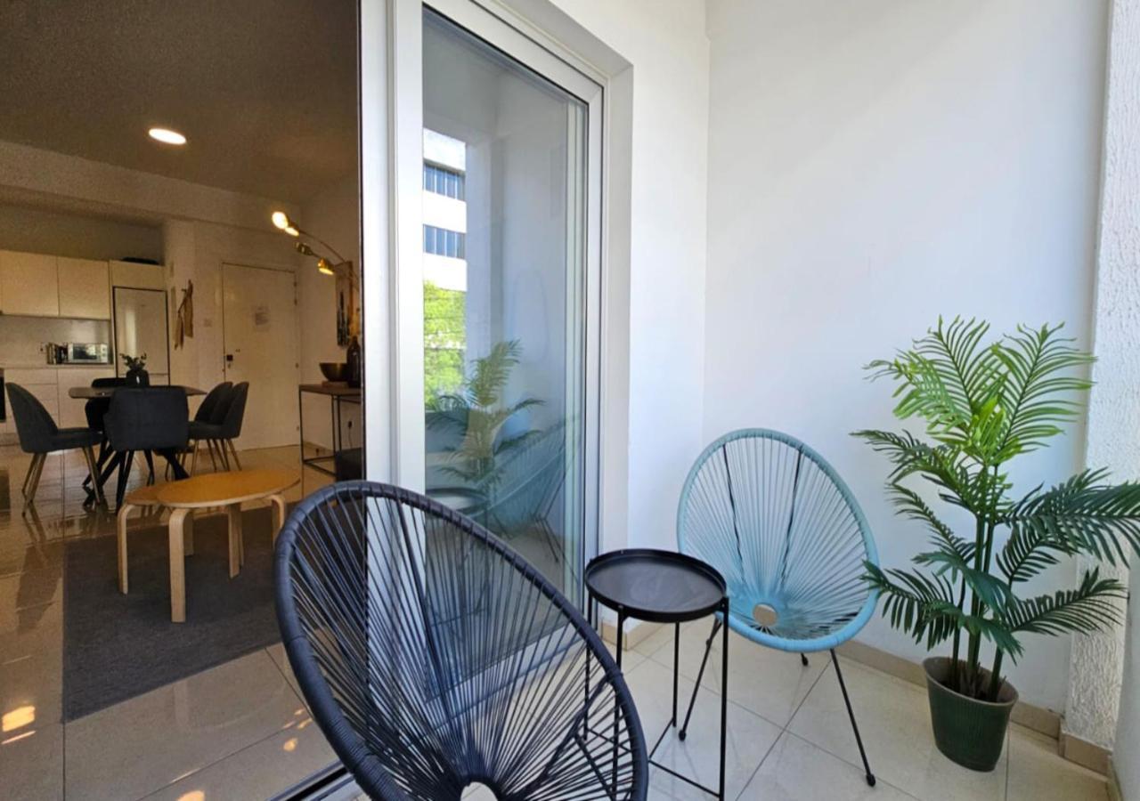 Phaedrus Living: City Centre Luxury Flat Esperidon 201 Nicosia Buitenkant foto