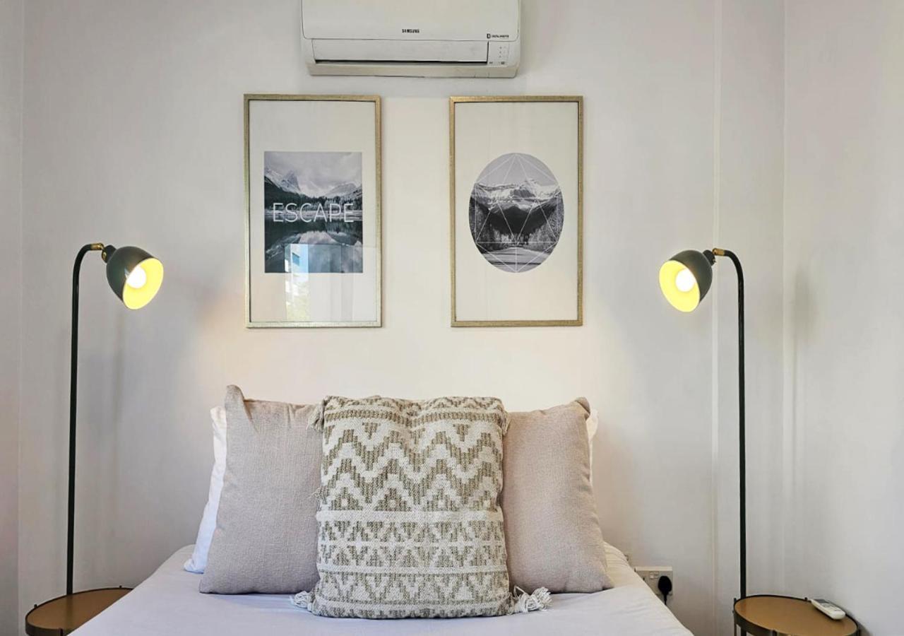 Phaedrus Living: City Centre Luxury Flat Esperidon 201 Nicosia Buitenkant foto